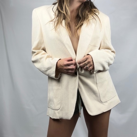 Vintage NY Studio 100% Raw Silk Blazer Cream Color with Shoulder Pads - Picture 3 of 16